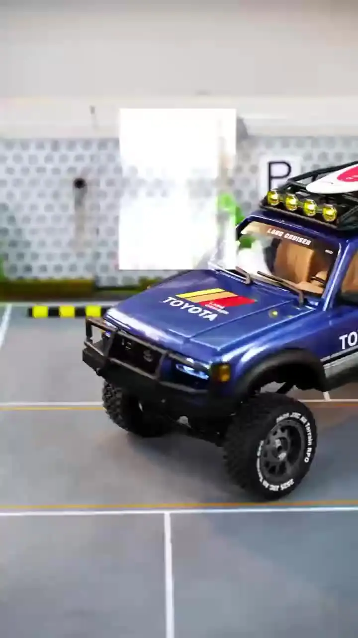 JXC5826ライセンスRCカーモデル1:12 4ランナーランドクルーザーLC80 RC
