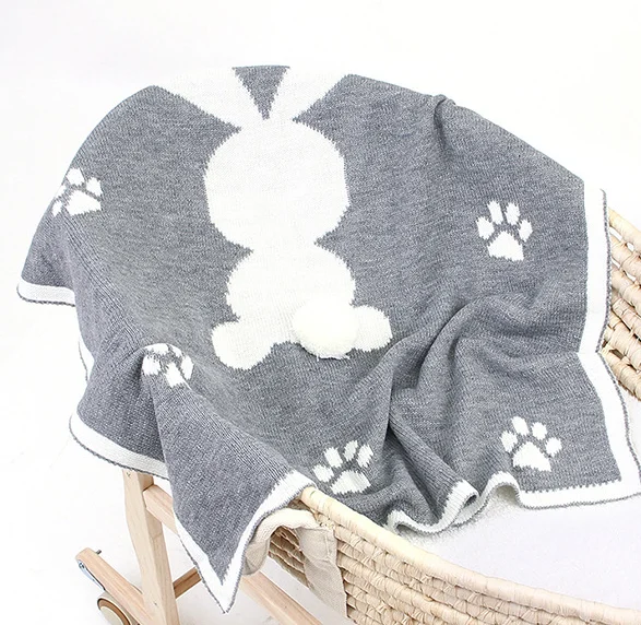 New hot selling knitted cotton blanket a good partner for baby sleeping soft and light baby blanket outdoor windproof blanket