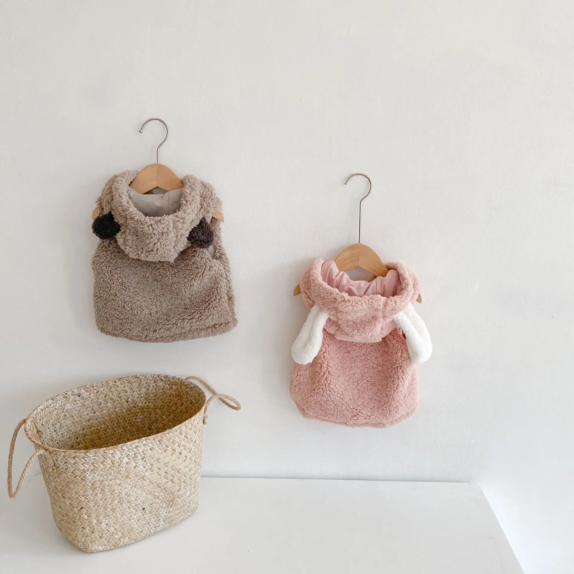 
New Winter Baby Clothes Rompers Cardigan Rabbit Panda Cashmere Vest 