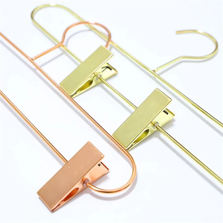 pant hangers (2)