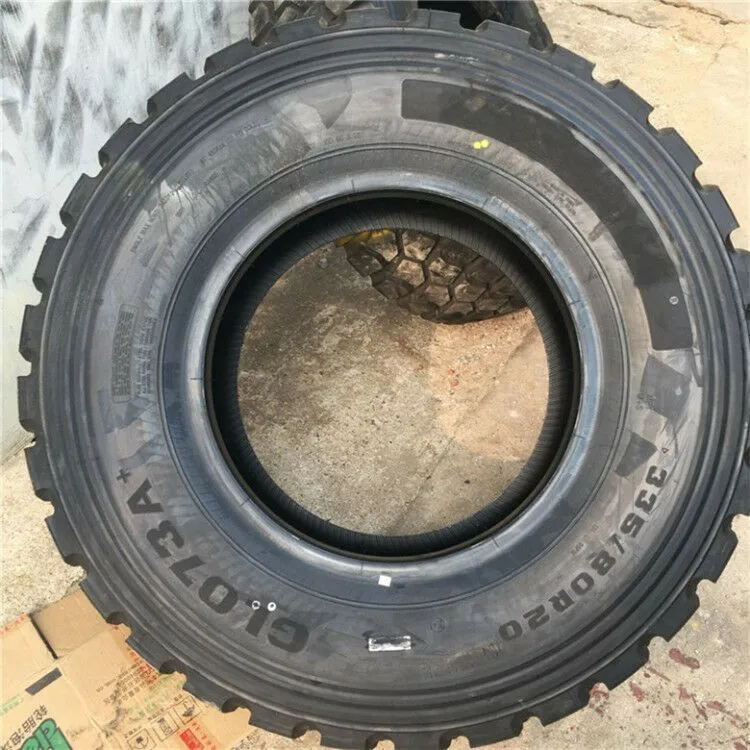 Radial Rubber Truck Tyres 275/80R20, 335/80R20, 365/80R20 - Durable ...
