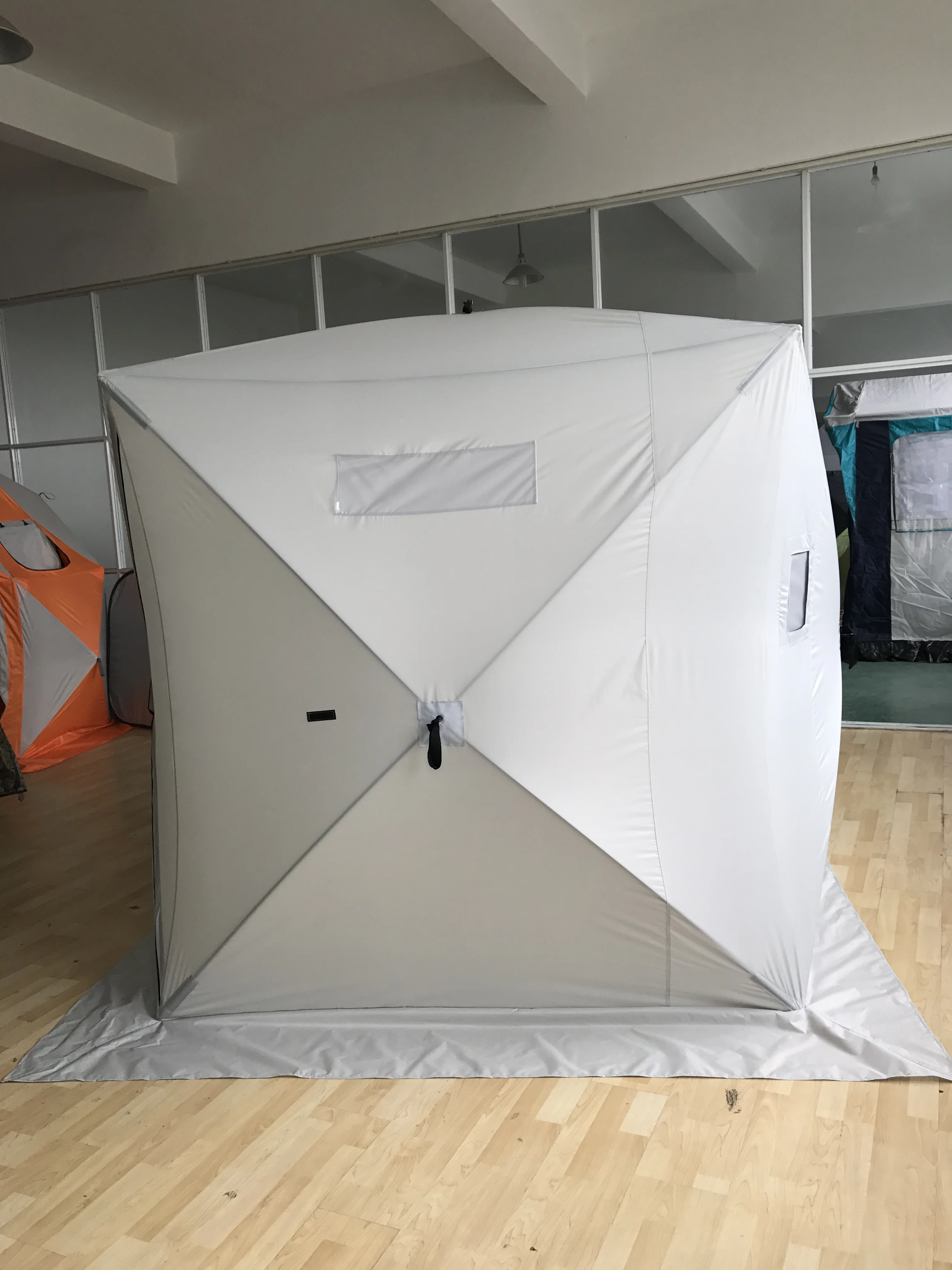 4面 300d 聚酯单层冰钓帐篷