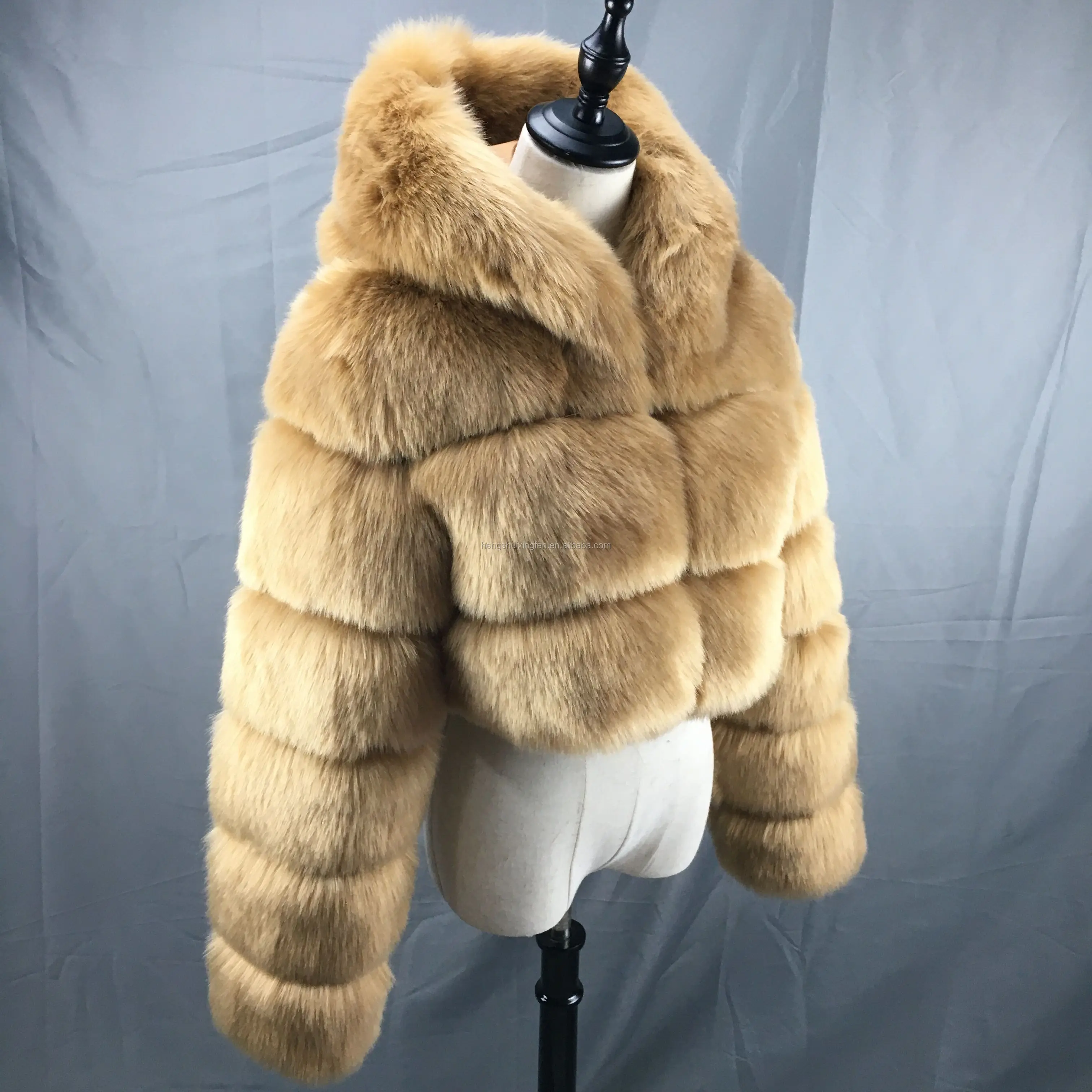 2021 Winter China Manufacturer Ladies Fashion Faux Fur Coats Women