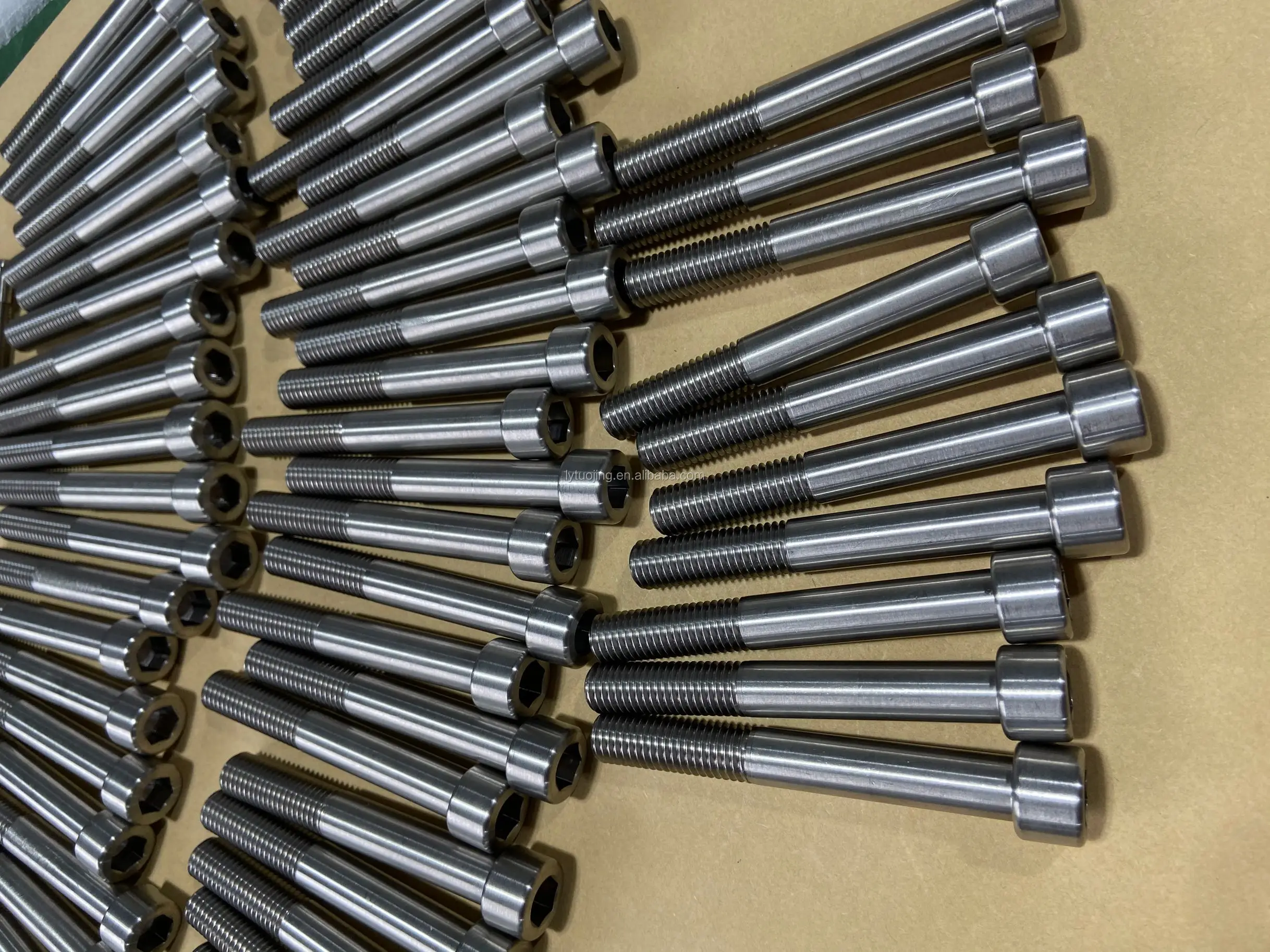 Tungsten alloy socket head cap screw