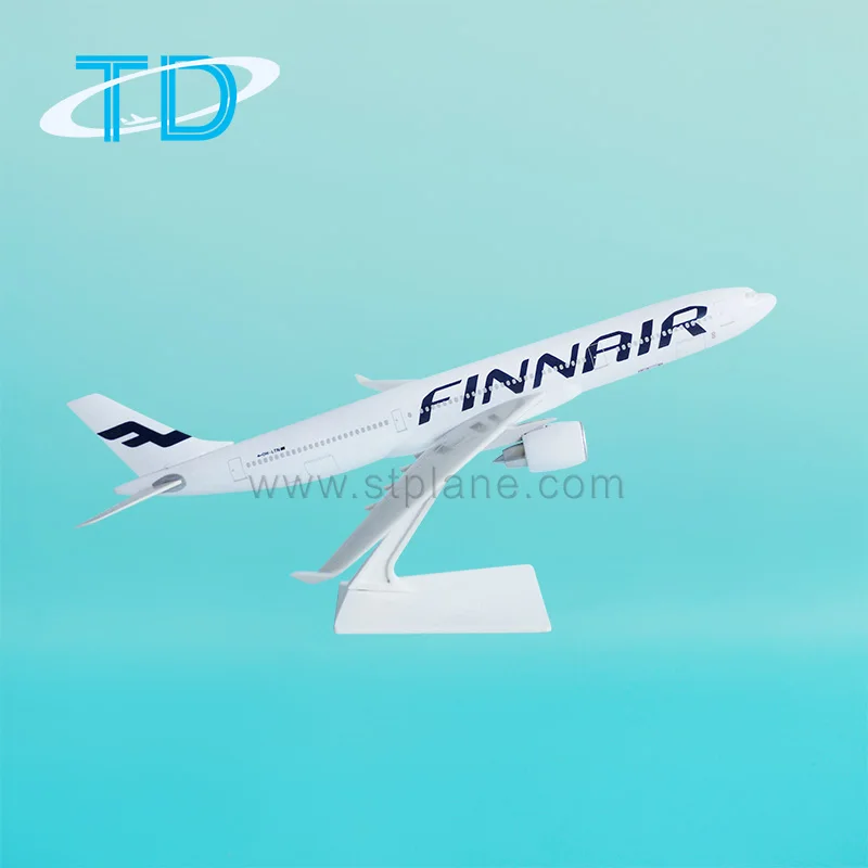 FINNAIR フィンエアー Airbus A340飛行機 模型 1:250（Finnair