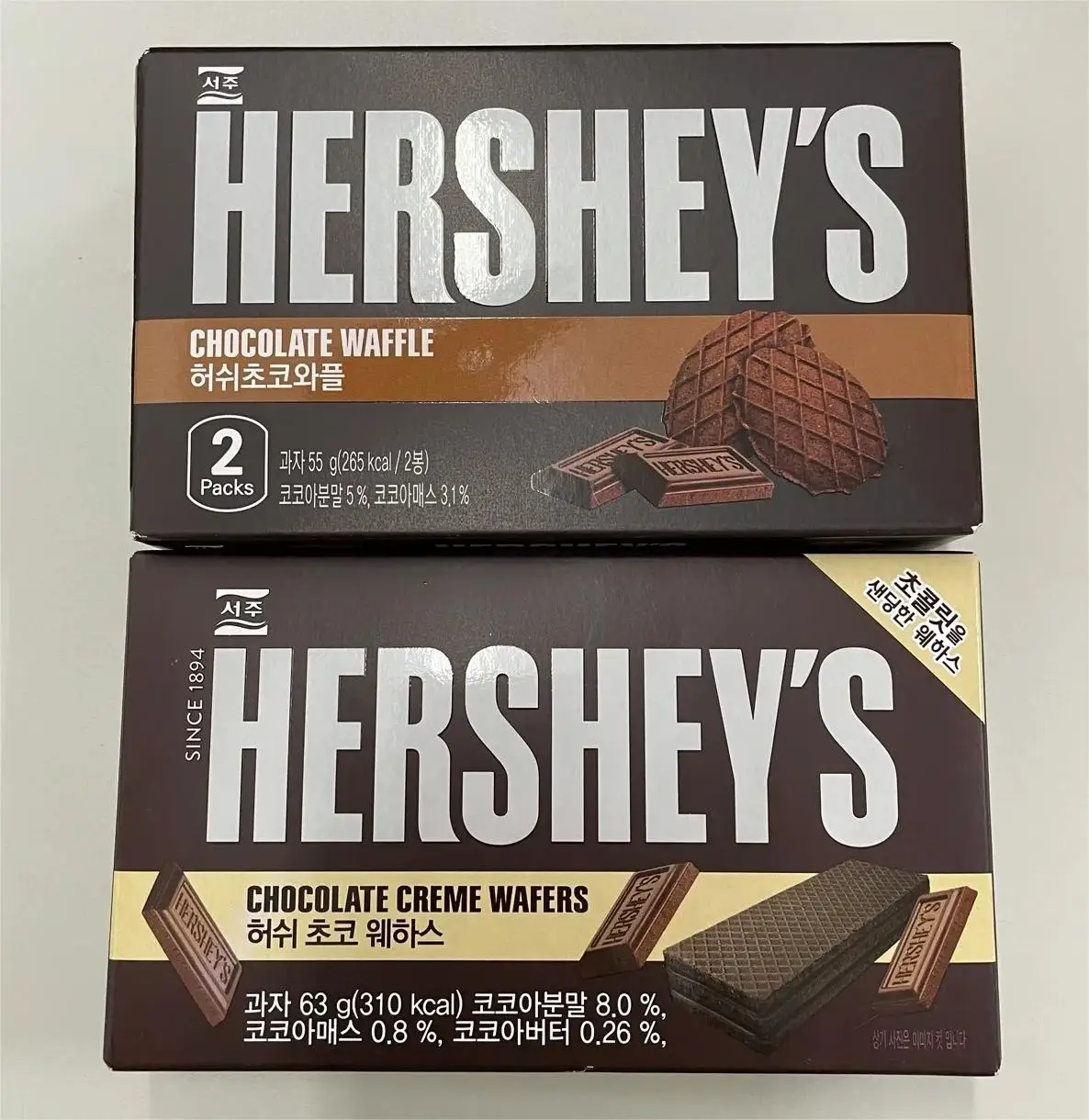 Wholesale 55g Korean Hersheys Sandwich Cookies Exotic Snakes Wafer