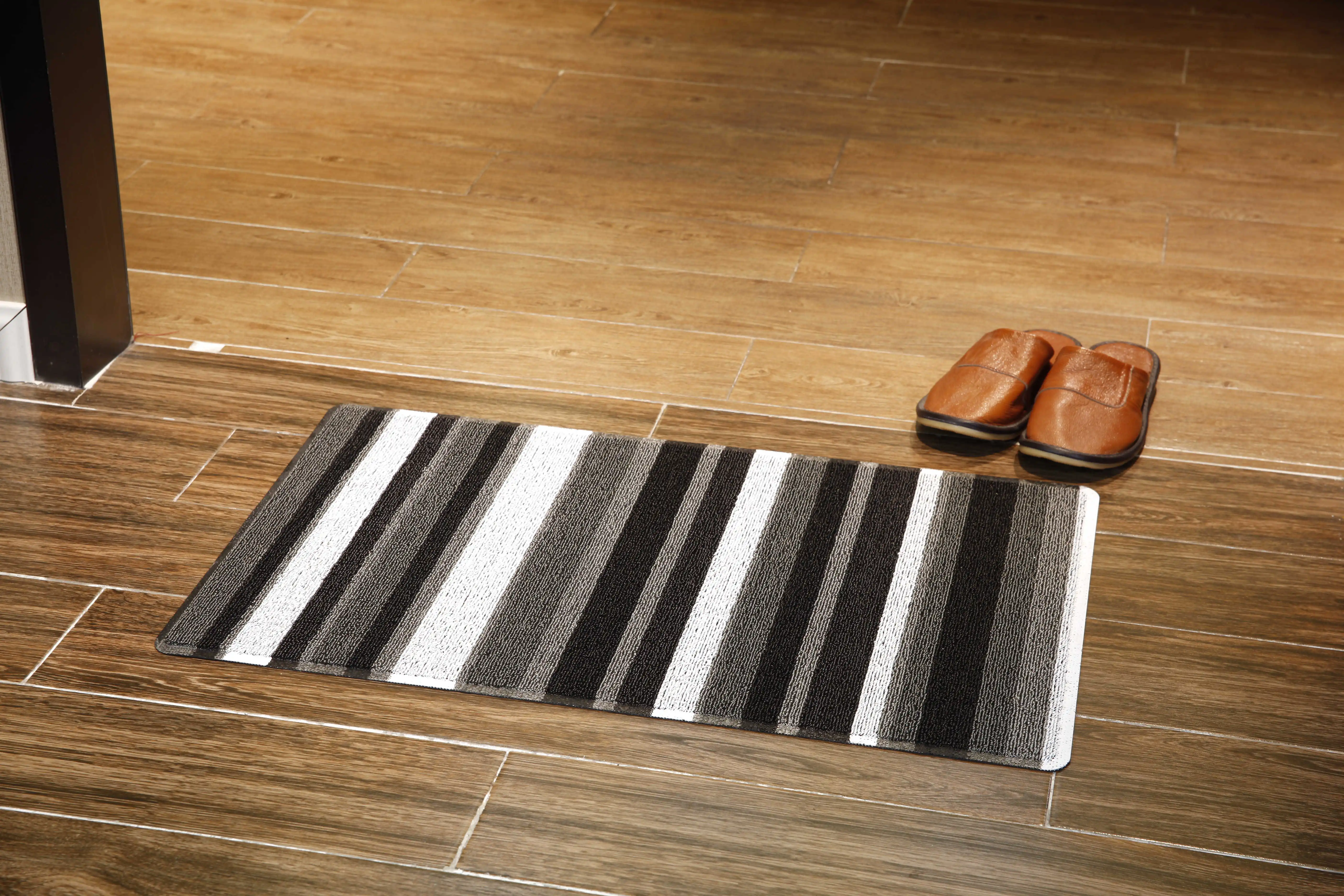 热卖防滑定制印花室内乙烯基厨房地毯地板 pvc 卷材垫