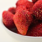 Lujia Freeze-dried strawberries without sugar whole 25-35mm slice cube powder FD freeze dried strawberry