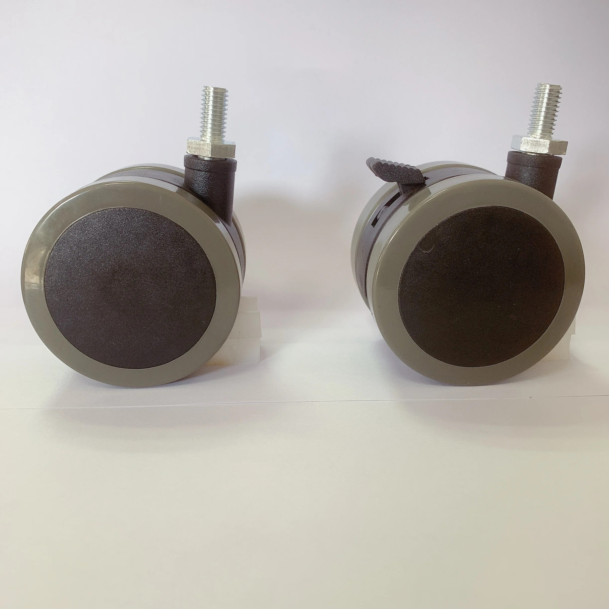 60mm Pu Caster With Lock For Trundle Bed Wheels Plastic Double Wheel 2.