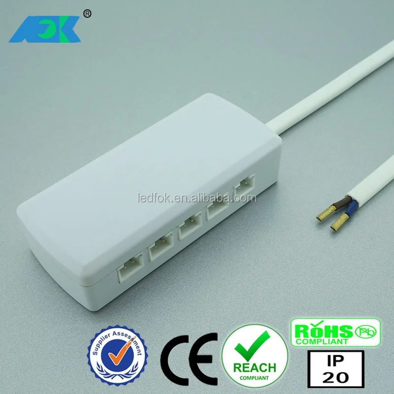 L804-10 MINI AMP 3-way 6-way 10-way distributor socket for LED lamps - Stripes - Furniture lights - Transformers - Sets 12V - 24V (distributor 10-way).jpg