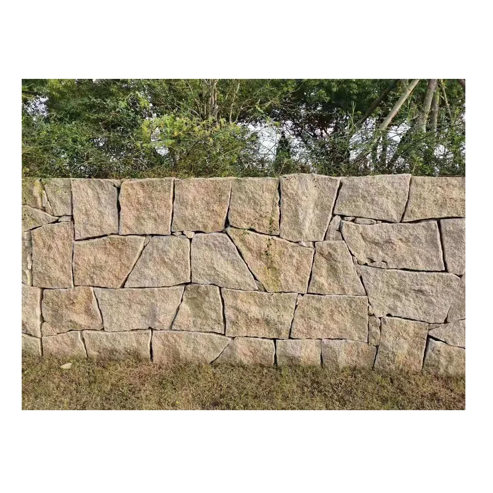 Natural Yellow Granite Courtyard Fence Wall Stacking Crazy Cut Stone