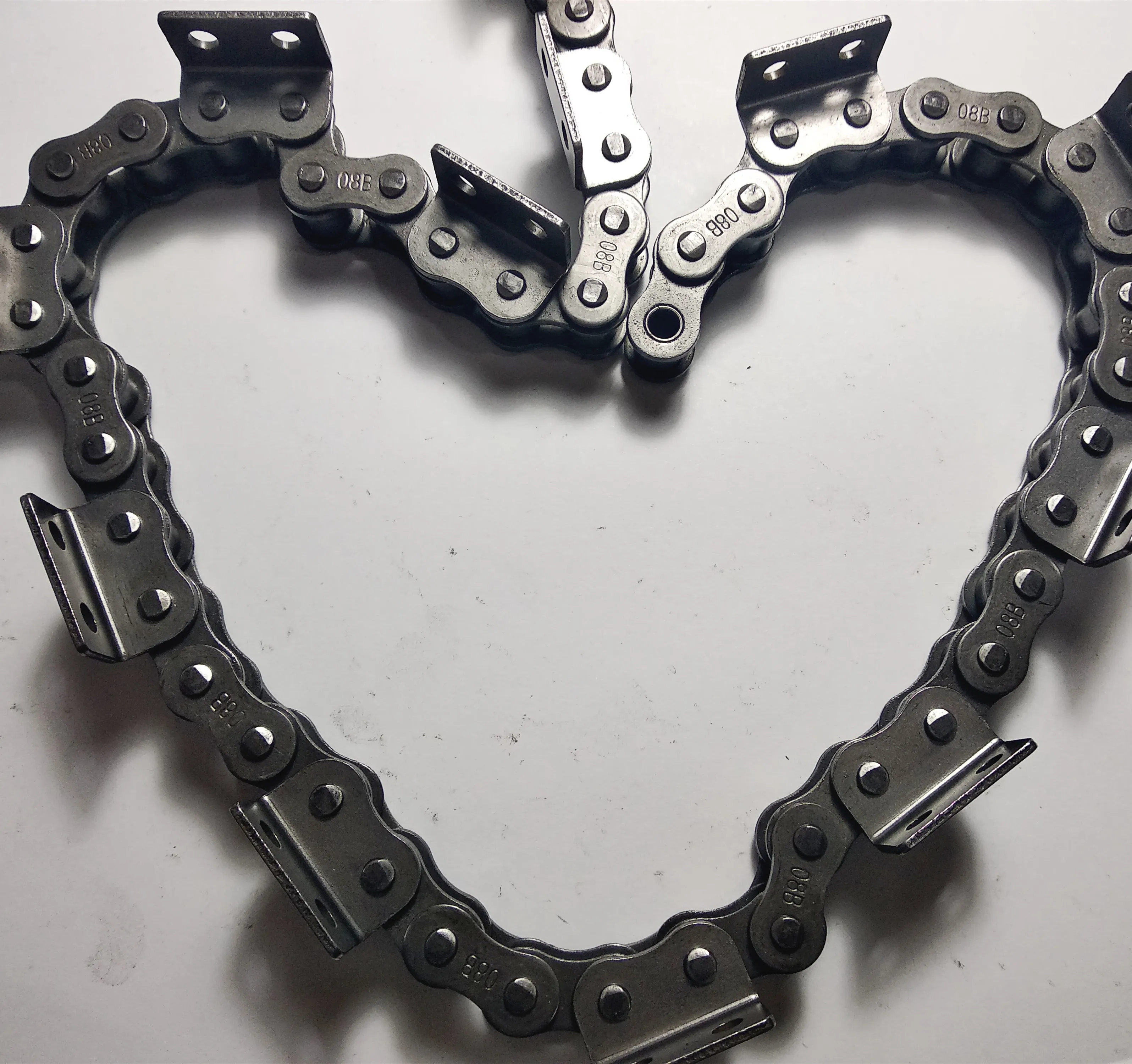 08B-1- roller-chain.jpg