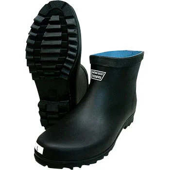 short rubber work boots
