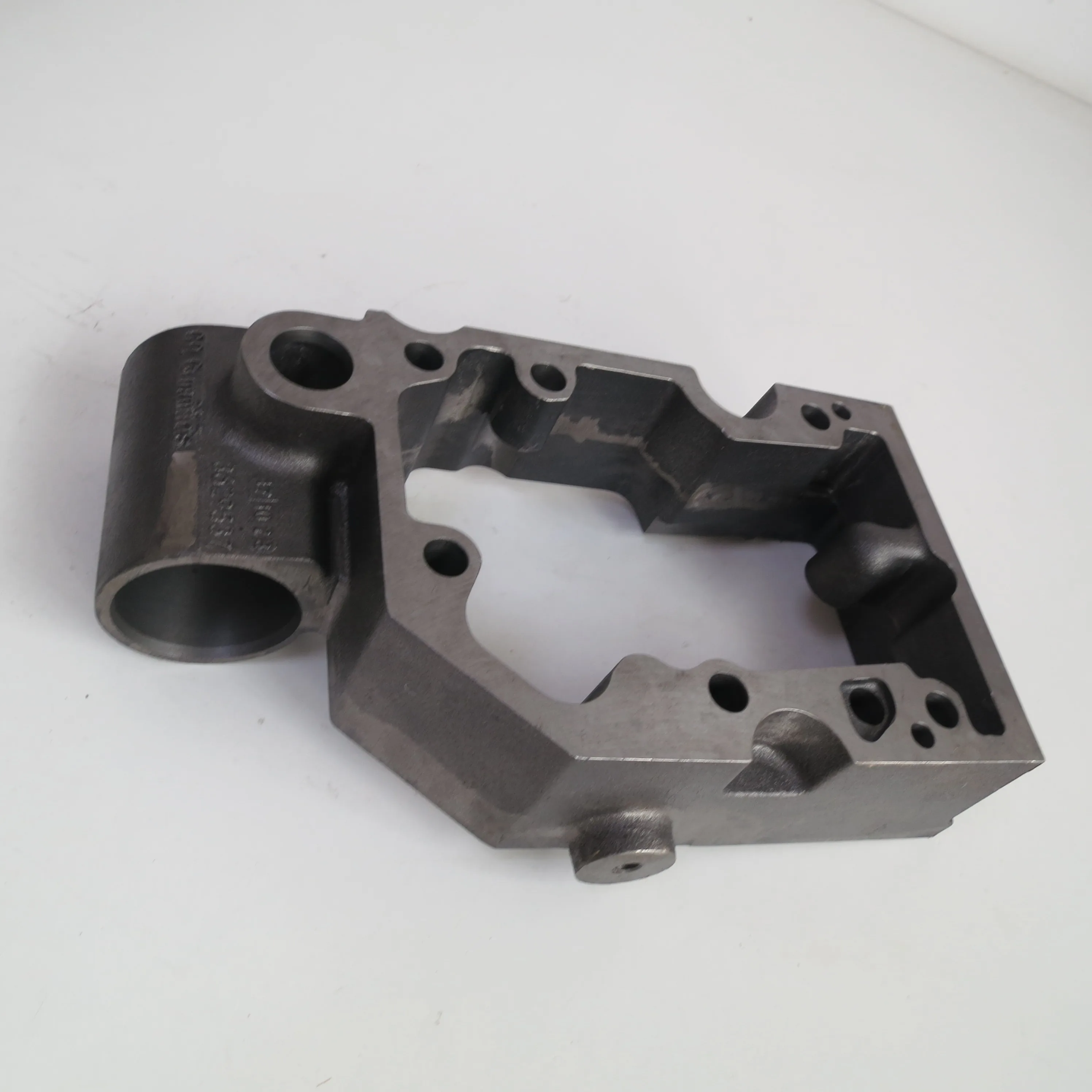 Diesel Engine Parts Rocker Lever Housing Engine Rocker Lever Housing ...
