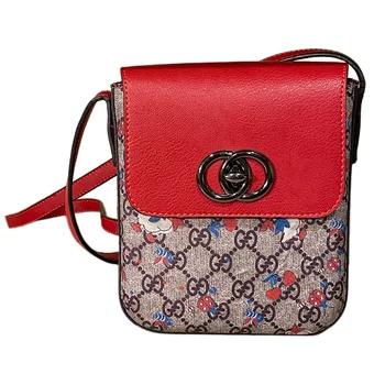 best red handbags