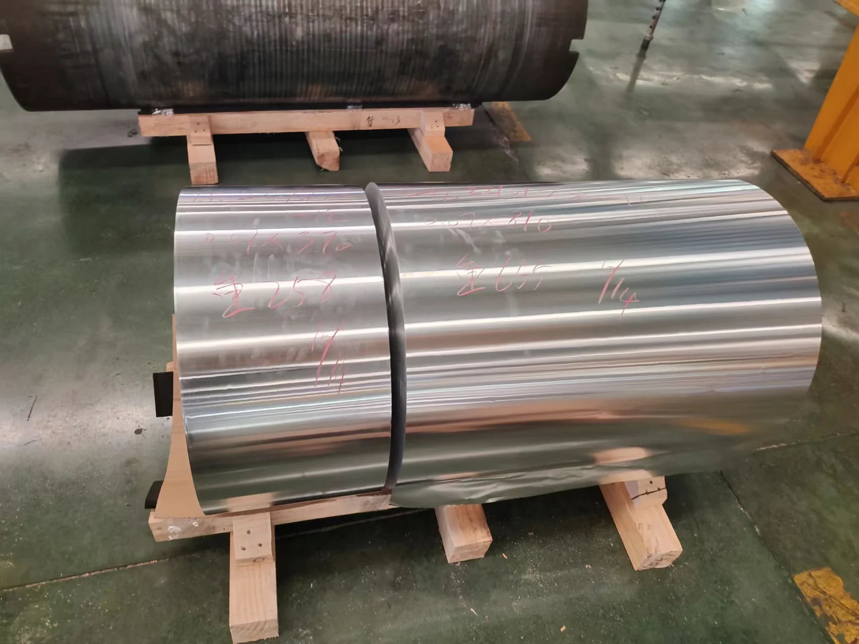 Large Aluminium Foil Large Aluminium Foil