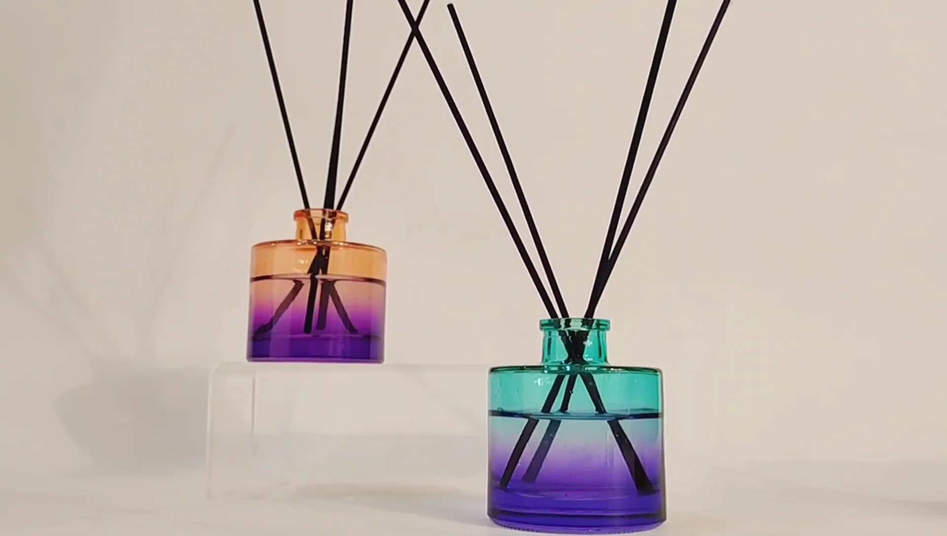 Customized Reed Diffuser Private Label Toilet Fragrance Round Gradient