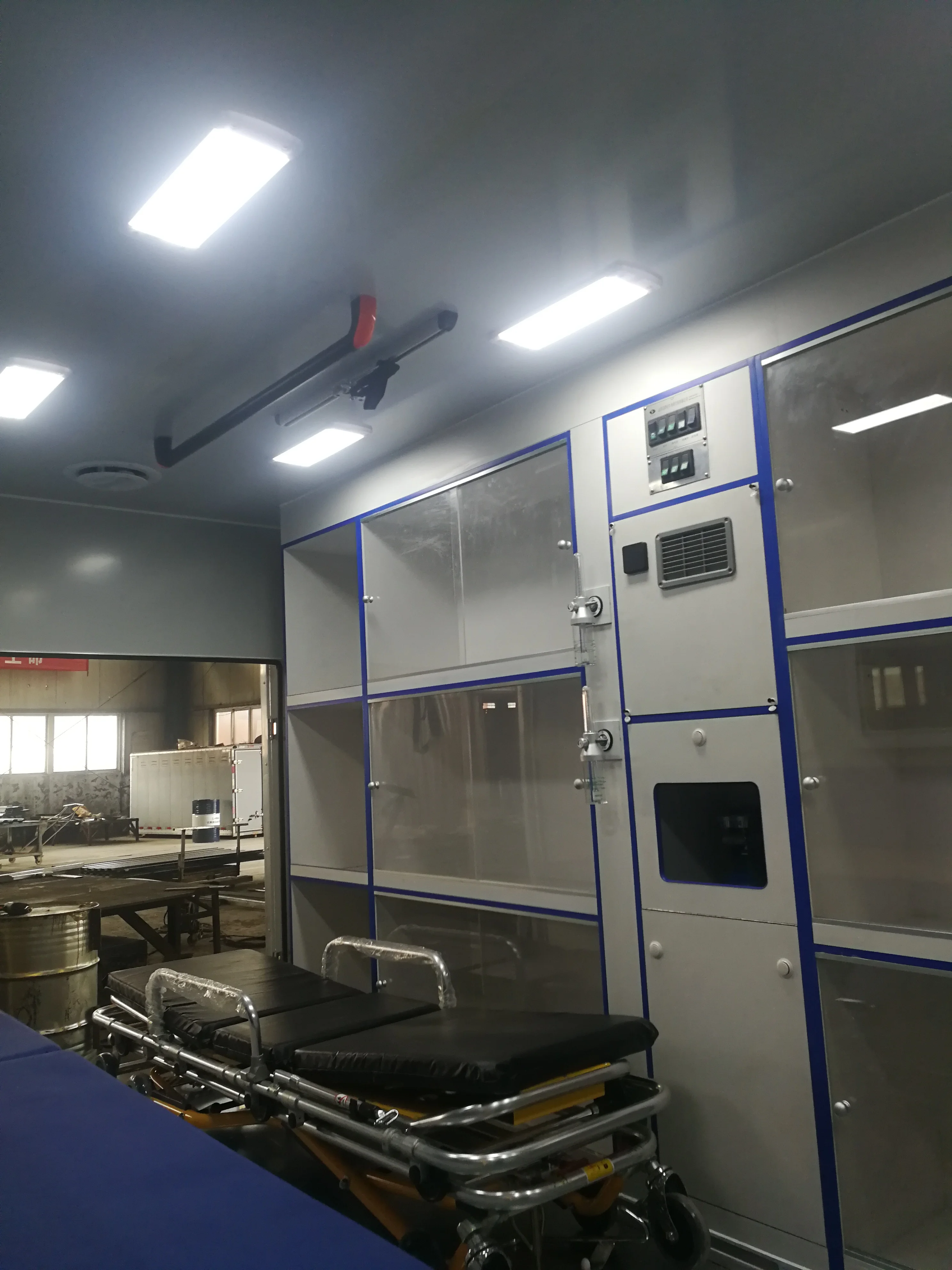 Ambulance Box For Gaz,Iveco,Foton,Isuzu,Hino,Mitsubshi L200 Buy