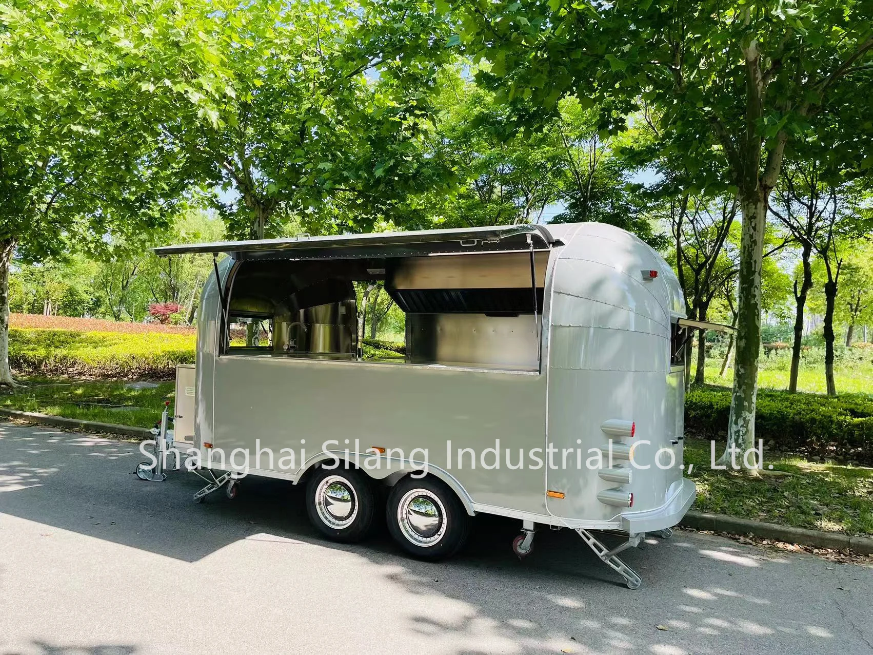 MAICHE Chinese Manufacturer Stainless Steel Customized Mobile Food Trailer Coffee Truck BBQ Bar manufacture