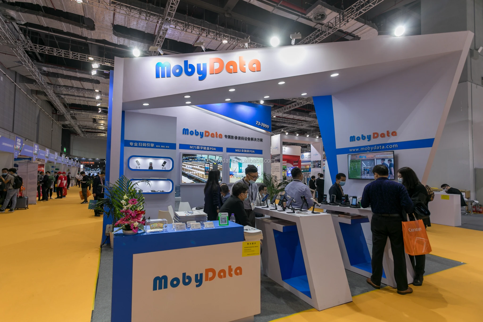 6.19英寸MobyData Android 9手持便携式全触摸数据收集器PDA