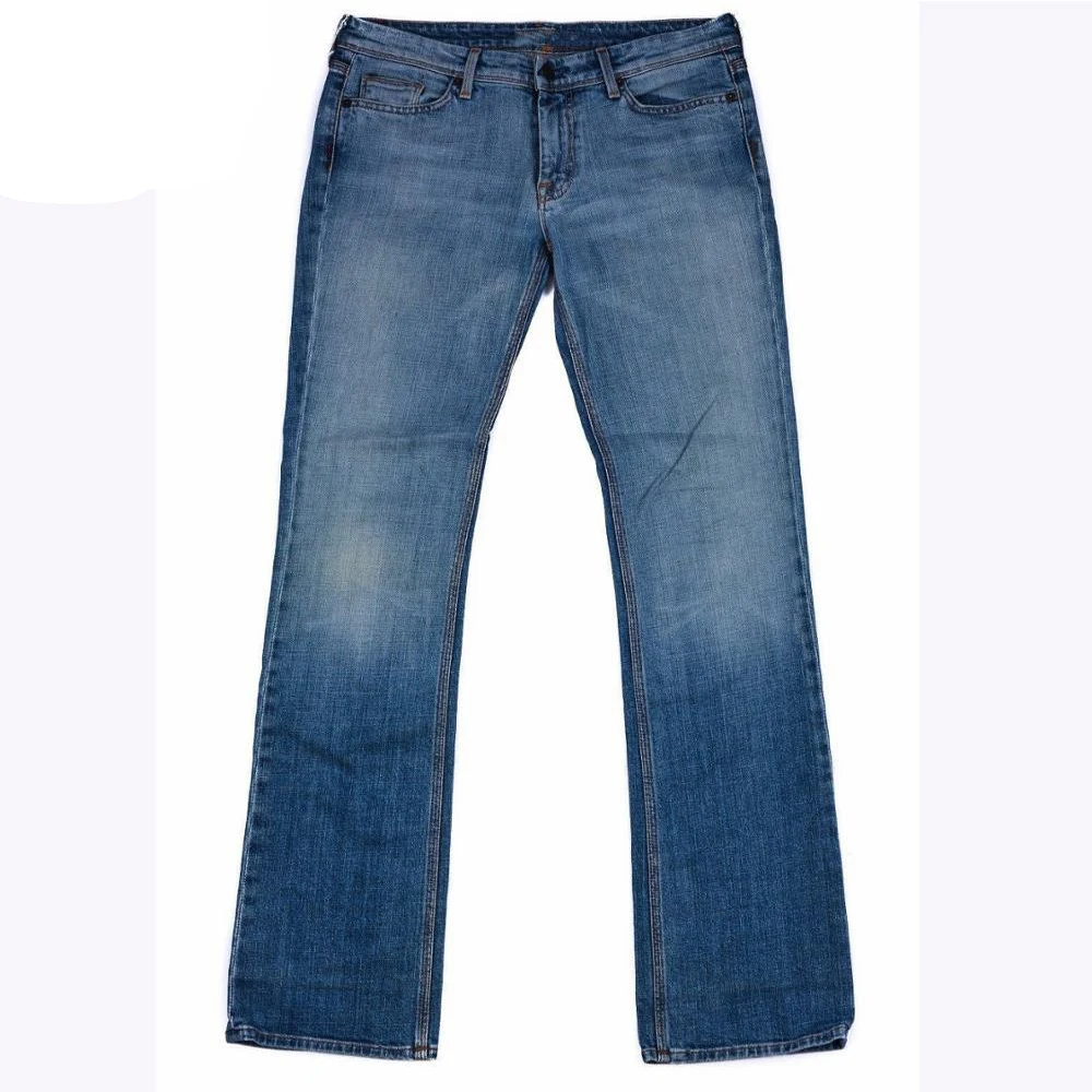 bell bottom bootcut jeans