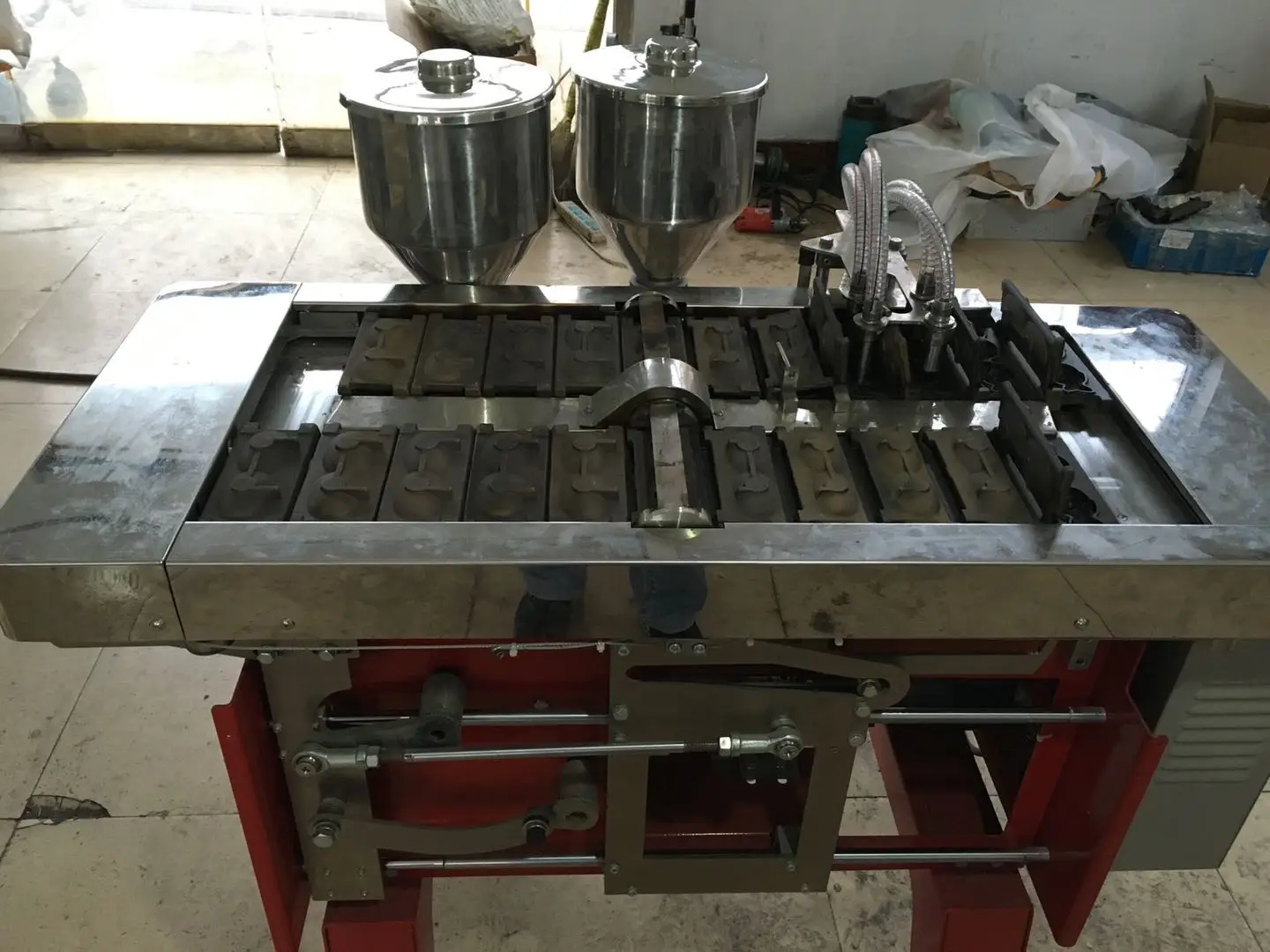 Auto Small Groundnut Cheese Cakes Making Machine Industrial