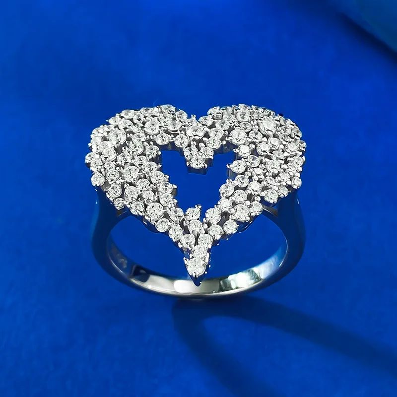 New S925 Silver Full Diamond Ring European American Style Classic Commuter Ring Lab Diamond Main Bright Love Shape