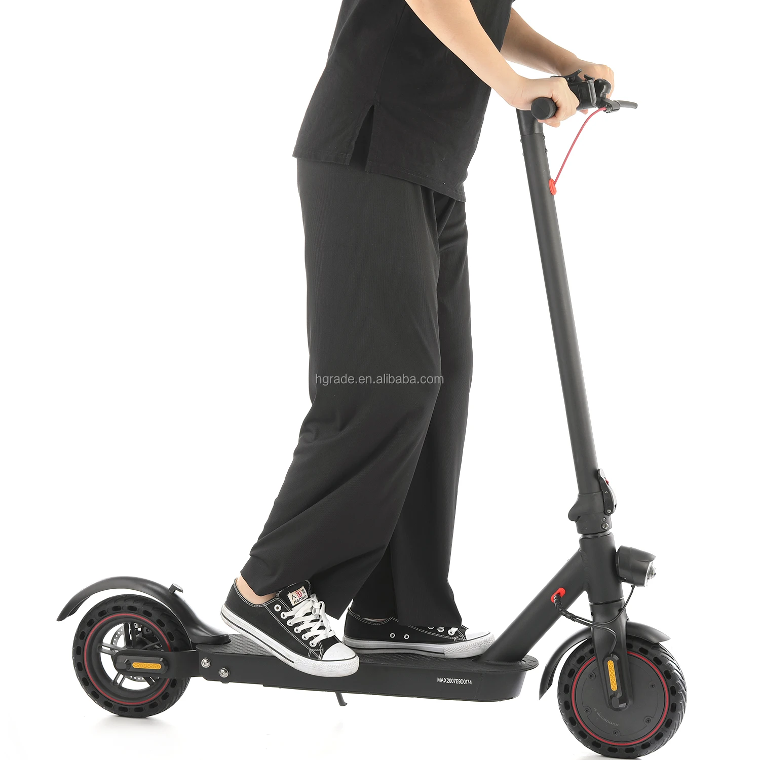 Cheap Adult Electric Scooter Max Speed 20KM/H,15 KM 5.8AH 