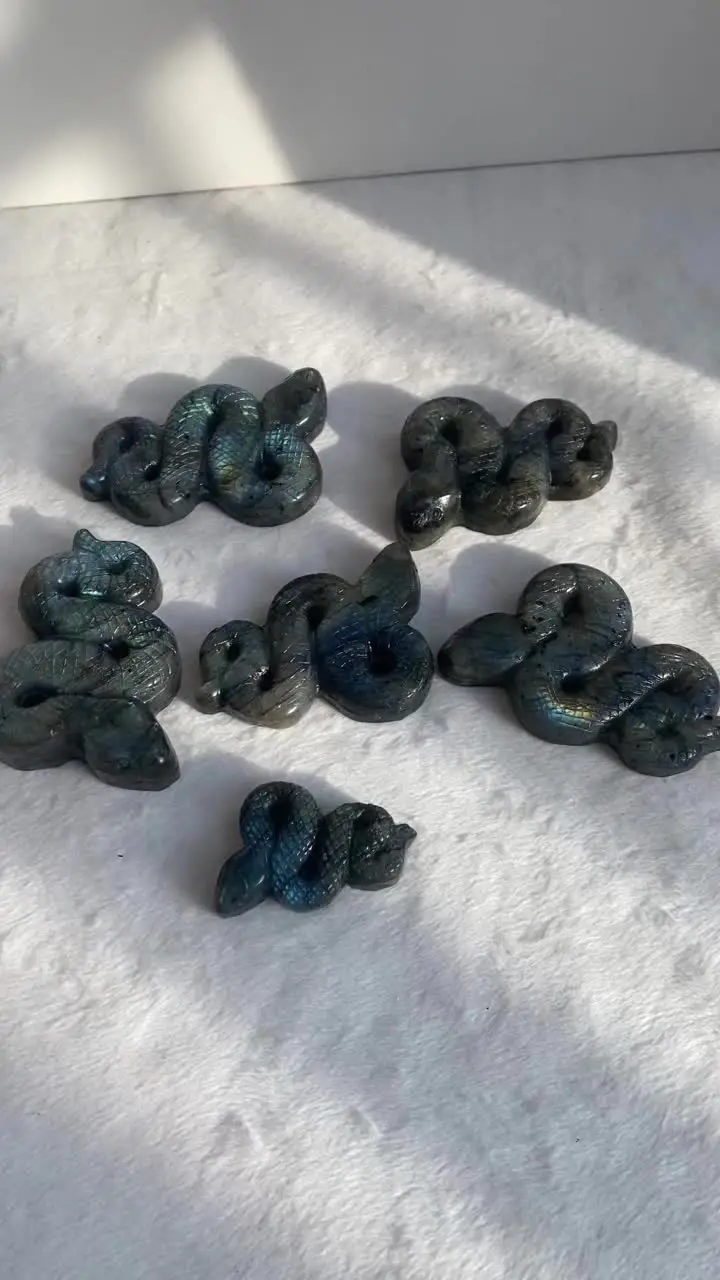 Wholesale Natural Blue Crystal Carving Animal Energy Gemstone