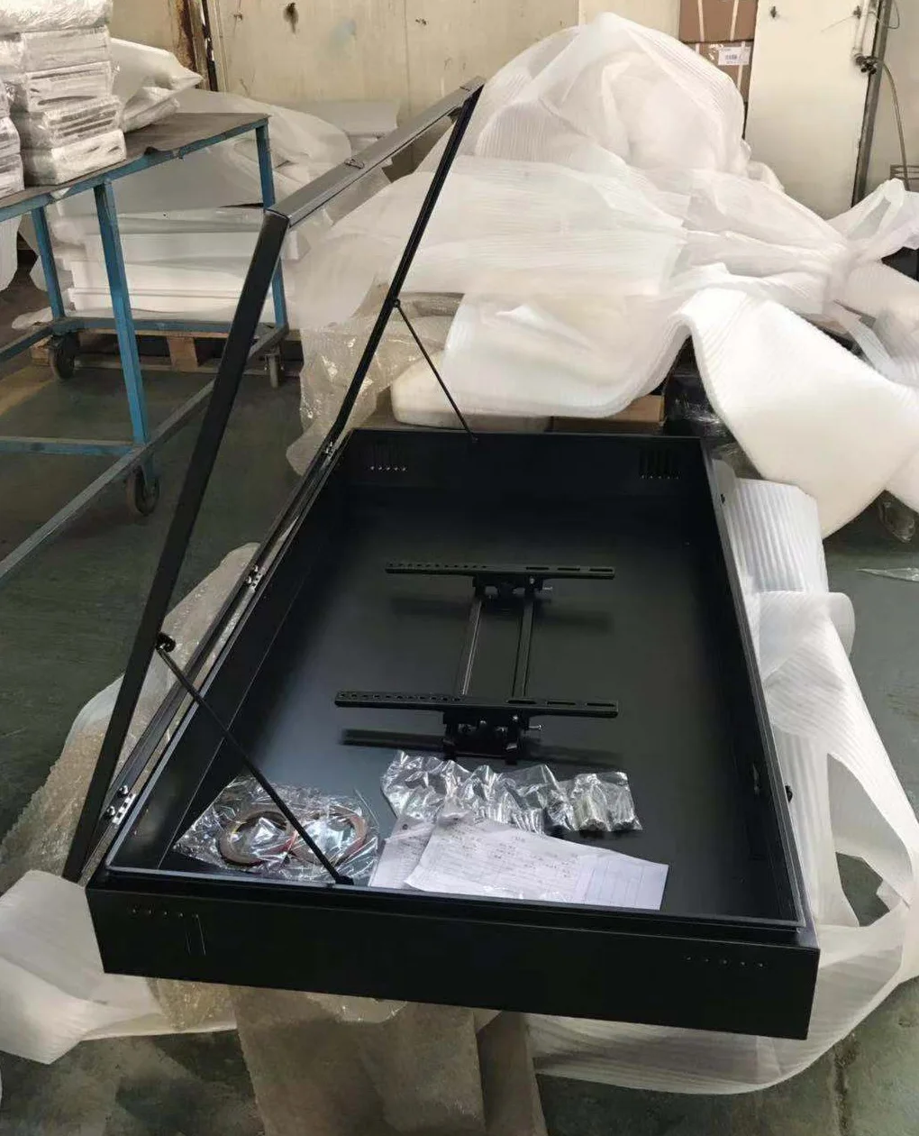Wholesale 43 Inch Tv Protective Enclosure Weatherproof Led