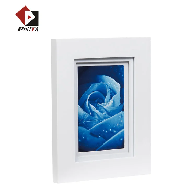 PHOTA - Wall Mount and Tabletop Picture Frame 5x7 Flat Double Mat for 4x6 Photo
