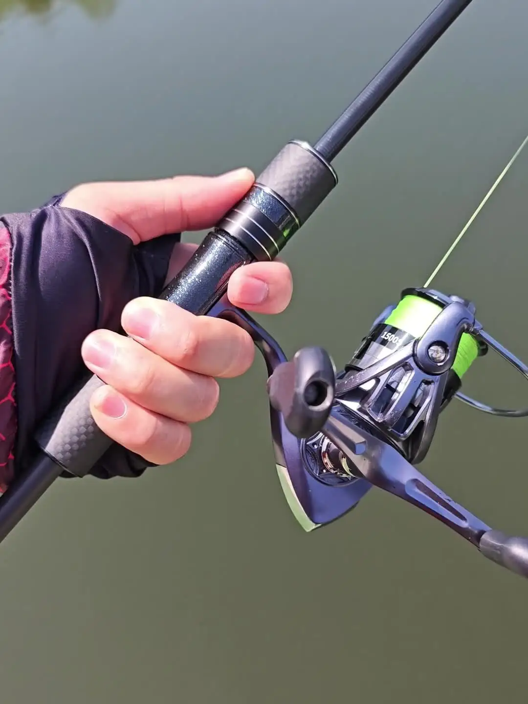 FISHINGFANS 2.1m 2.4m Telescopic Portable Travel Carbon Fiber Lake