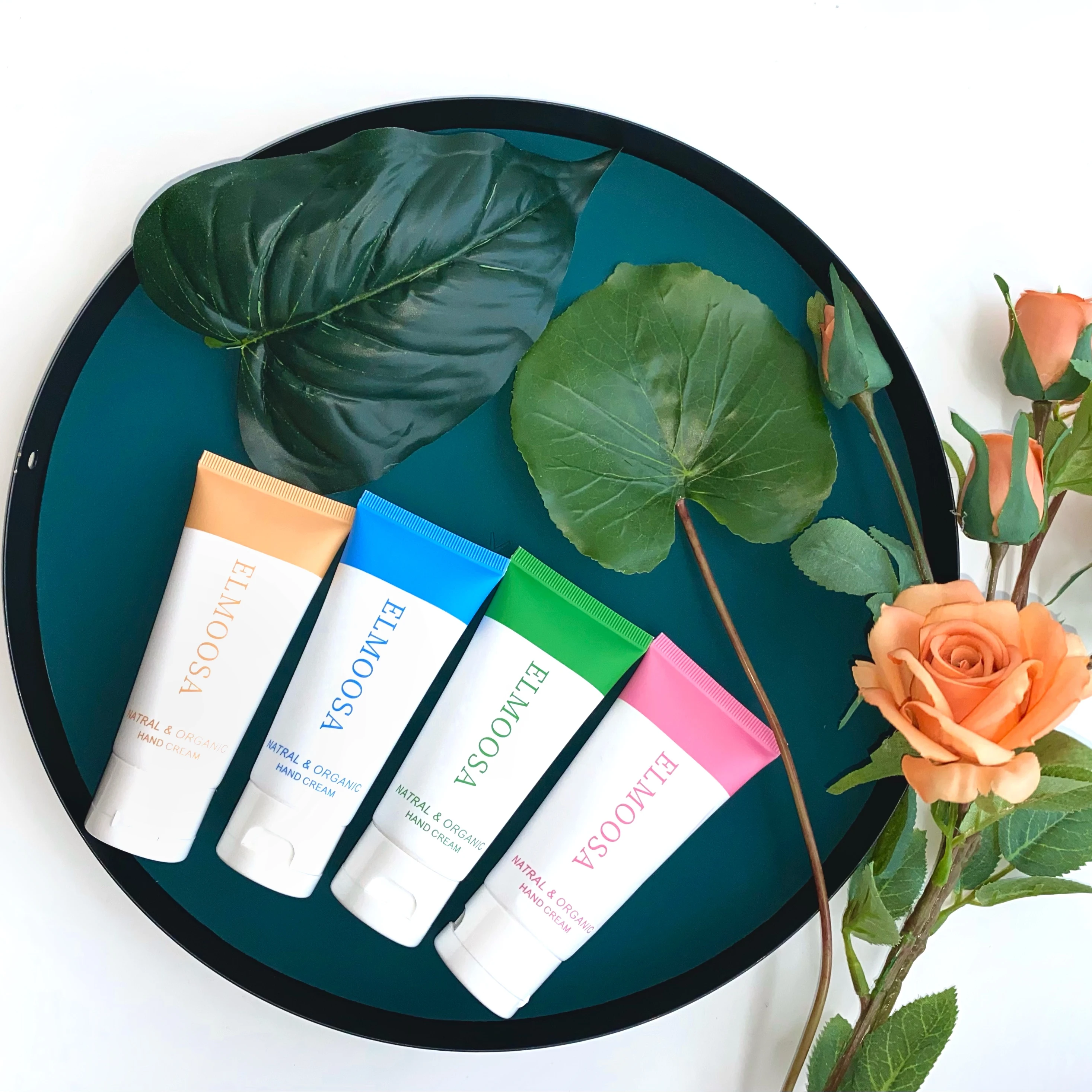 
The Lowest Price Christmas Hand Lotion Moisturizing Anti Chapping Whitening Perfume Essential Oil Hand Cream 50ml/80ml 