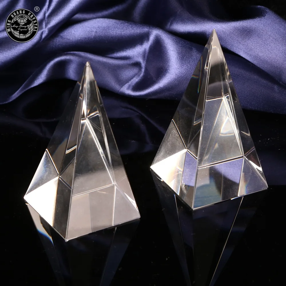 Blank Crystal Glass Paperweight Table Decoration Crystal Pyramid