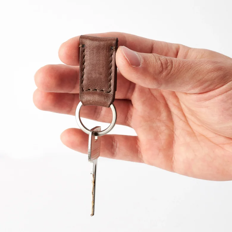 Black Leather Key Holder Magnetic Wall Keychain Hook 