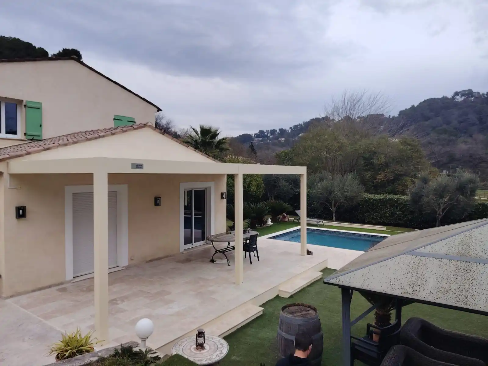 Garden Lounge