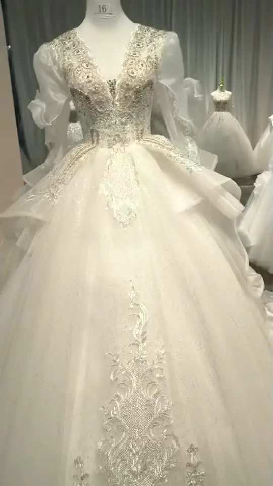 S2718L One Drop Shipping New Fashion Fairy Temperament Strapless Lace Heavily Embroidered Palace-style Wedding Dress S2718L One Drop Shipping New Fashion Fairy Temperament Strapless Lace Heavily Embroidered Palace-style Wedding Dress