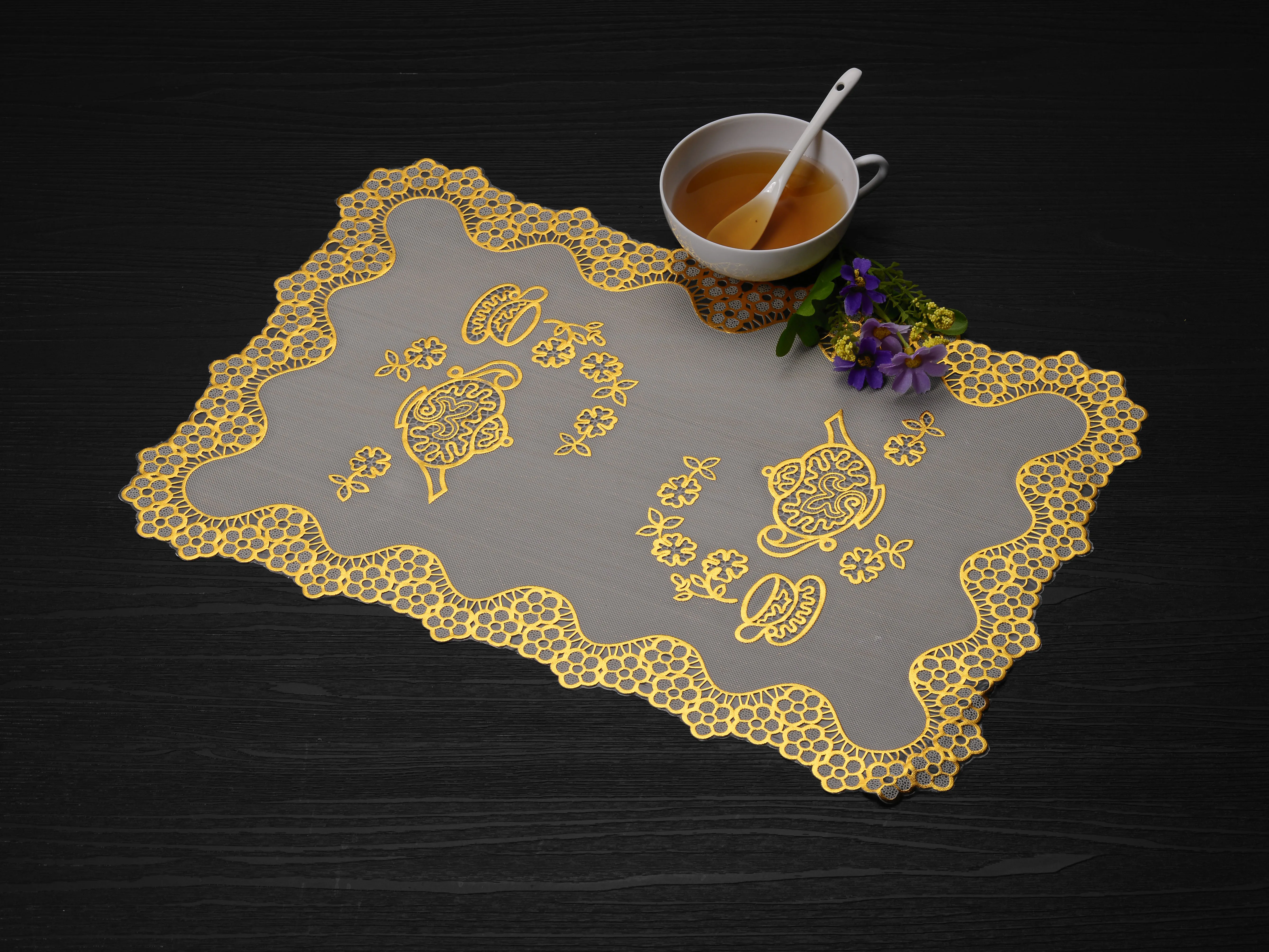 High Quality Gold Placemat Luxury Lace Effect Pvc Table Place Mat For
