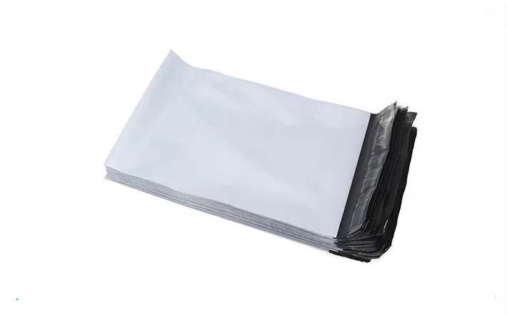 ecofriendly cornstarch made clothing mailing bags