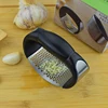 /product-detail/kitchen-eco-friendly-easy-clean-stainless-steel-garlic-press-62242666372.html
