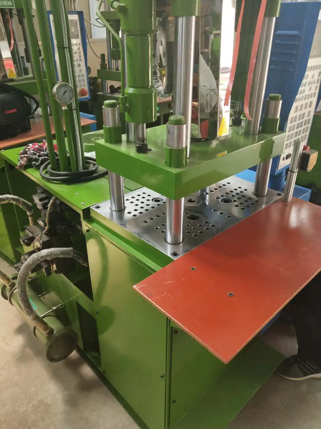 Metal Fishing Lures With Plastic Making Machine Buy Plastic Soft