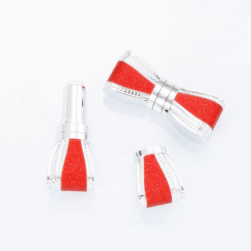 batterfly shape lipstick.jpg