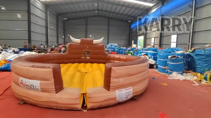 China Factory Wholesale Toxic Meltdown Inflatable Jumping Wipeout