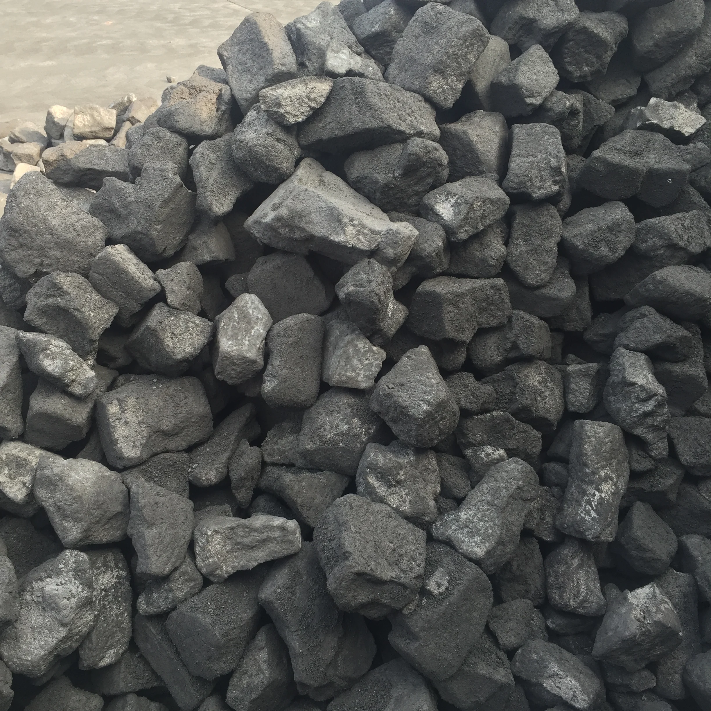 High carbon Low Sulfur me<em></em>tallurgical coke For Steel Mill