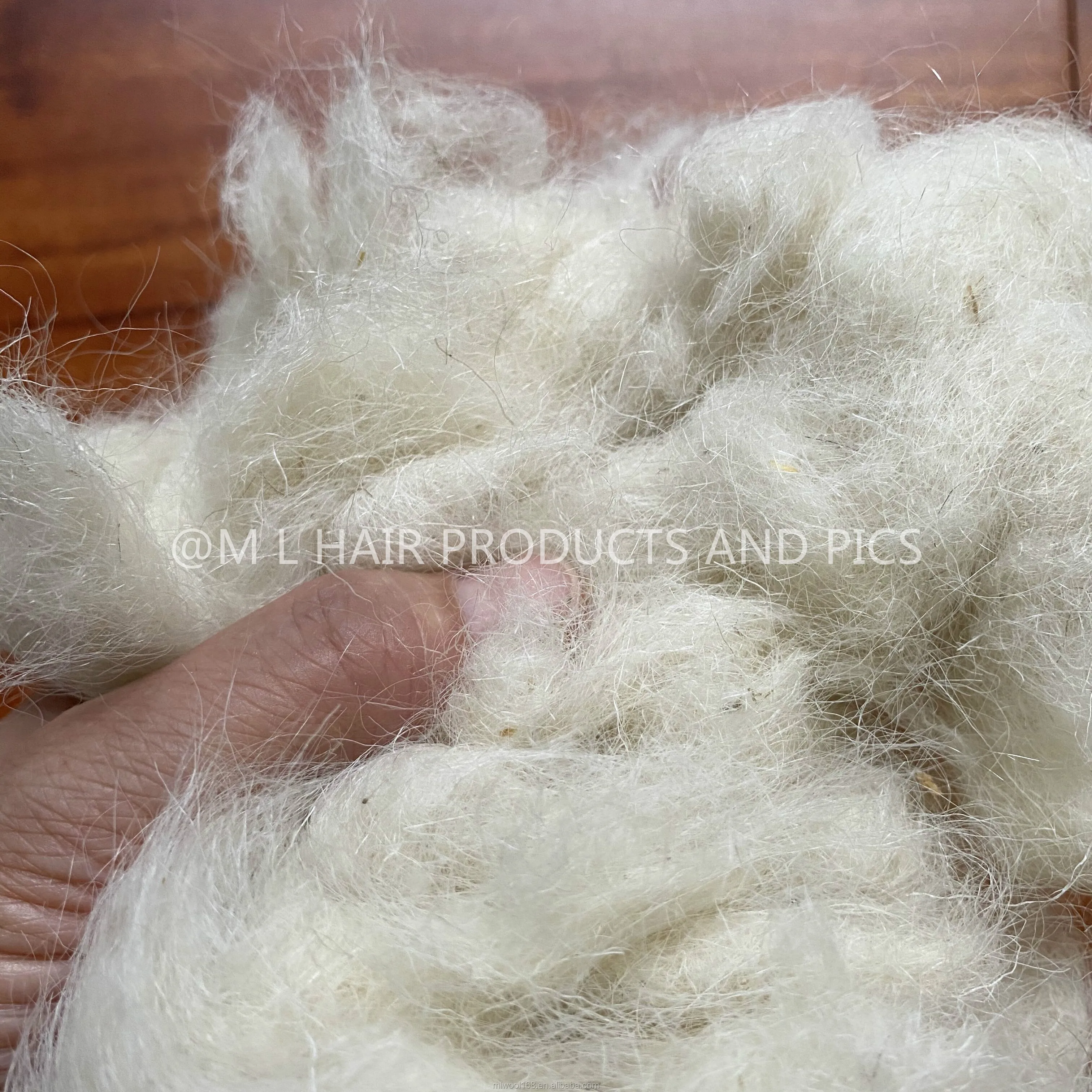 Free Sample Cheap Carded Sheep Wool Natural Fiber 100% Sheep Wool Waste ...