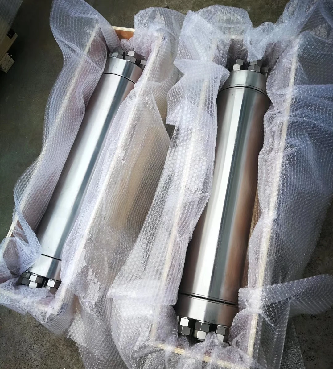 2.2l Attenuator For Water Jet Cutting Machine Part Intensifier Spare