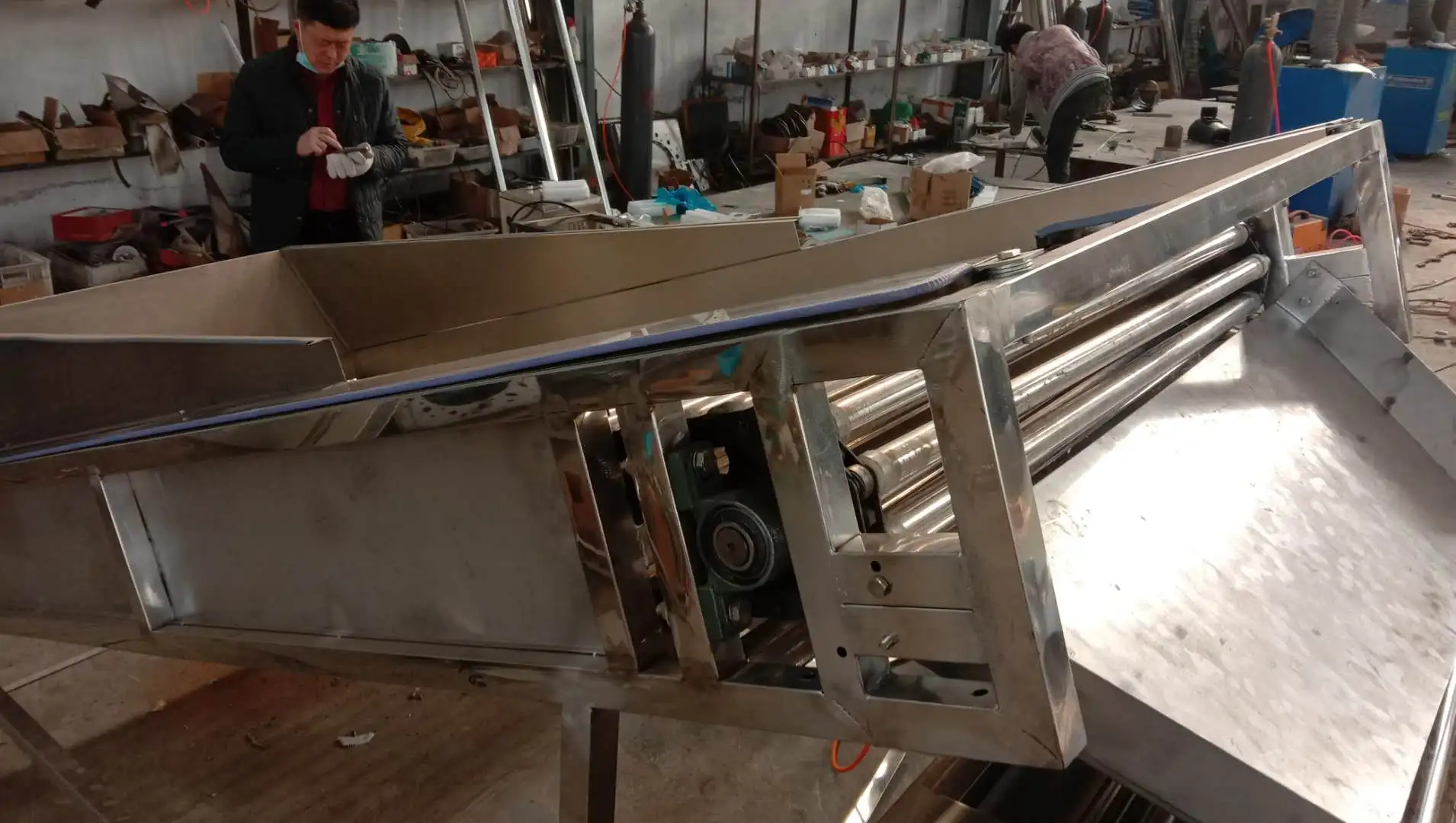 Automatic Garlic Size Potatoes Fruit Roller Sorting Garding Machine