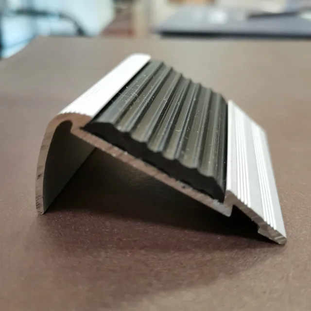 1584414796111_meitu_11