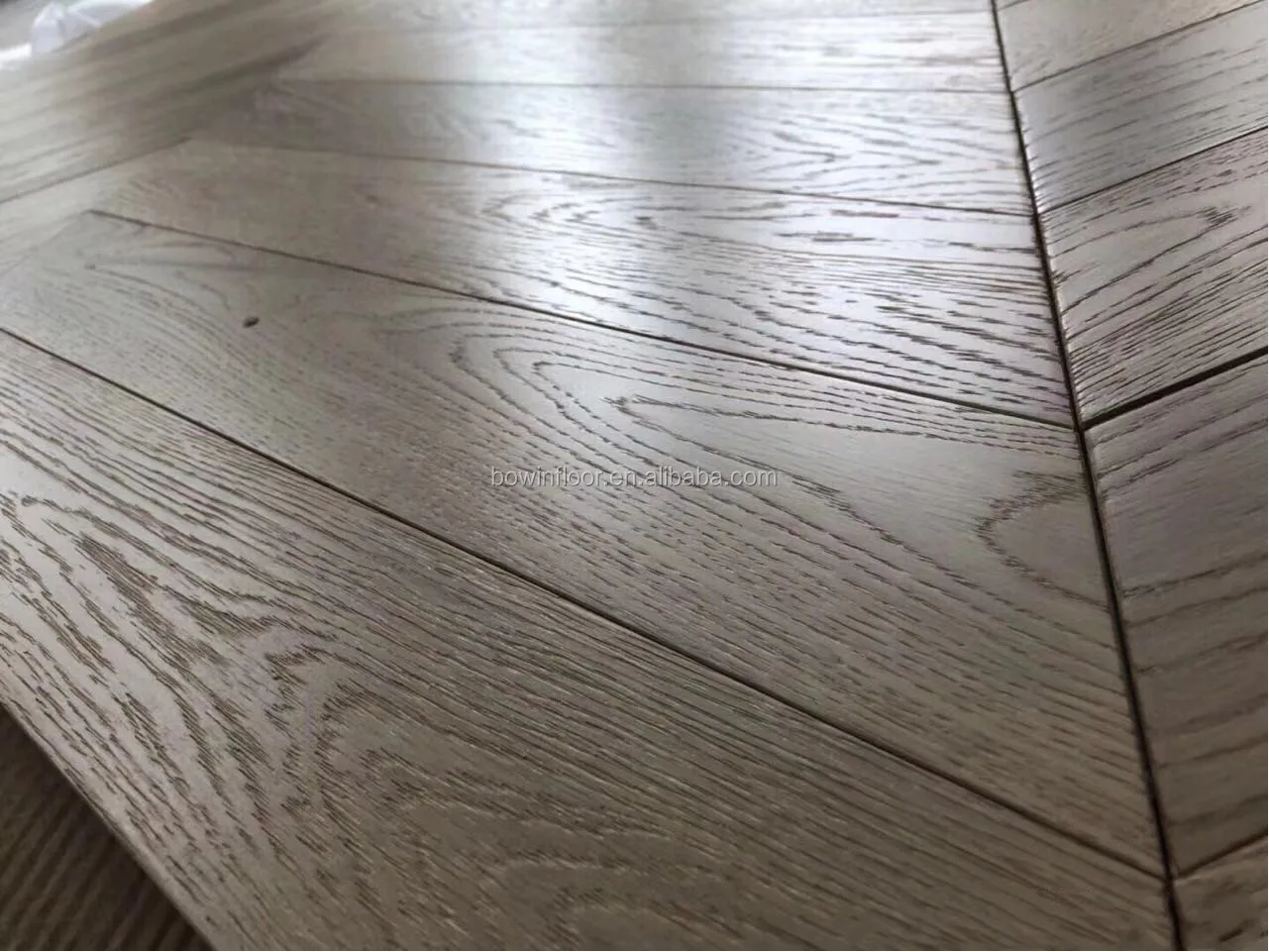 oak chevron parquet  (1).jpg