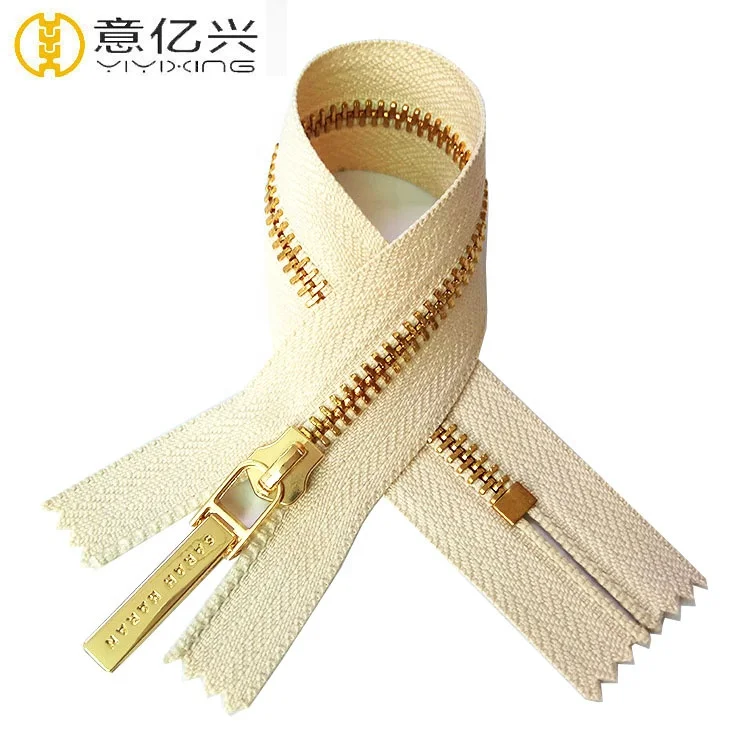 metal zippers 01.jpg